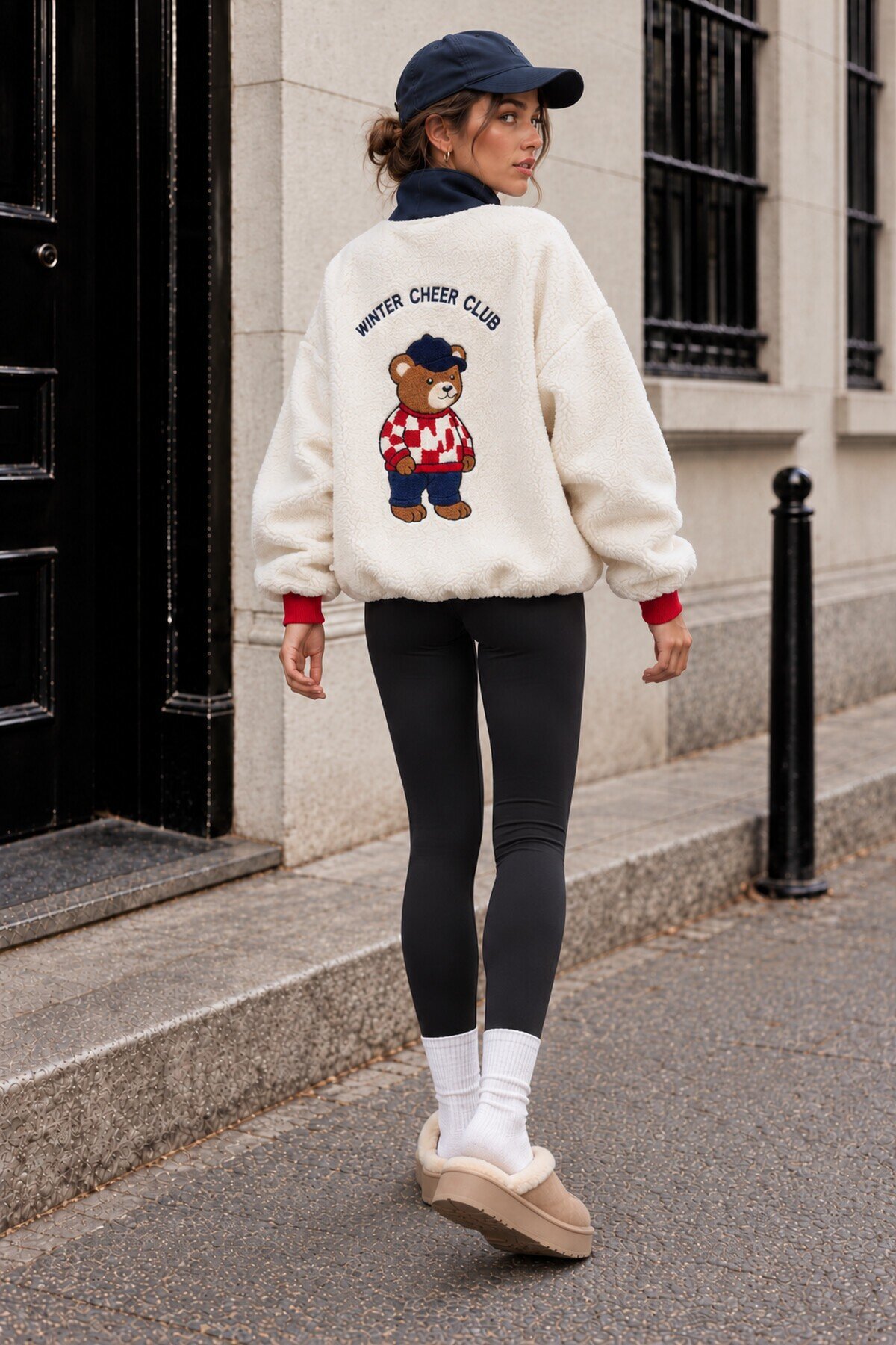 Ekru Beli Lastikli Yakası Düğmeli Oversize Tedy Peluş Sweat E26-STA4241