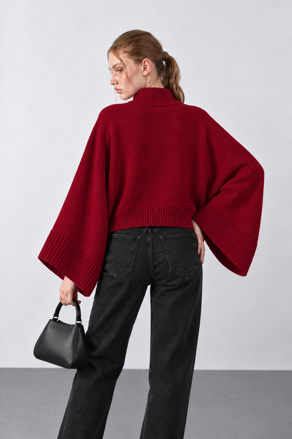 Kırmızı Fermuarlı Oversize Yarasa Kol Triko Hırka E26-SS01