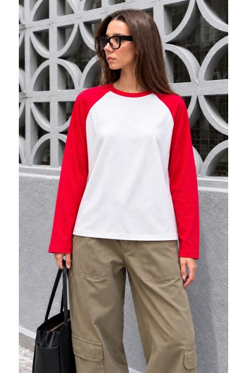 Kadın Kırmızı Beyaz Renk Bloklu Raglan Uzun Kol Pamuk T-Shirt E26-NM2670